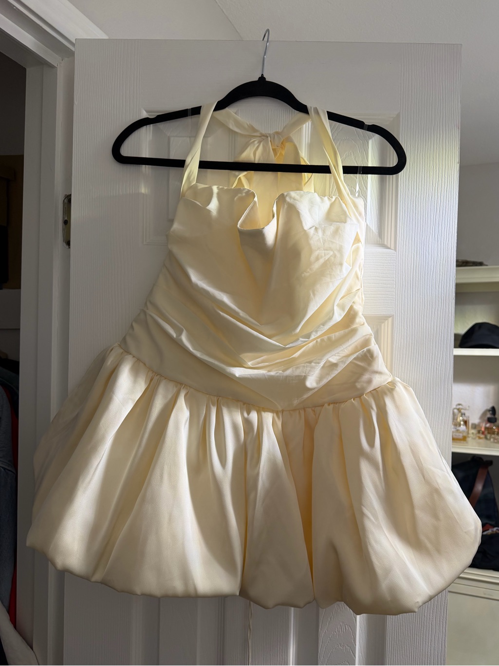Oh Polly Ivory Halter Bubble Hem Party Dress Sz 10